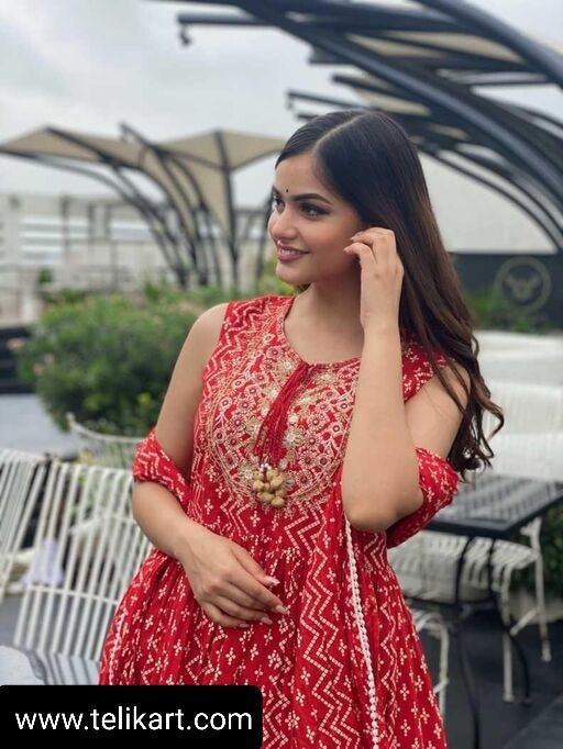 Sensational Kurta With Dupatta And Sharara