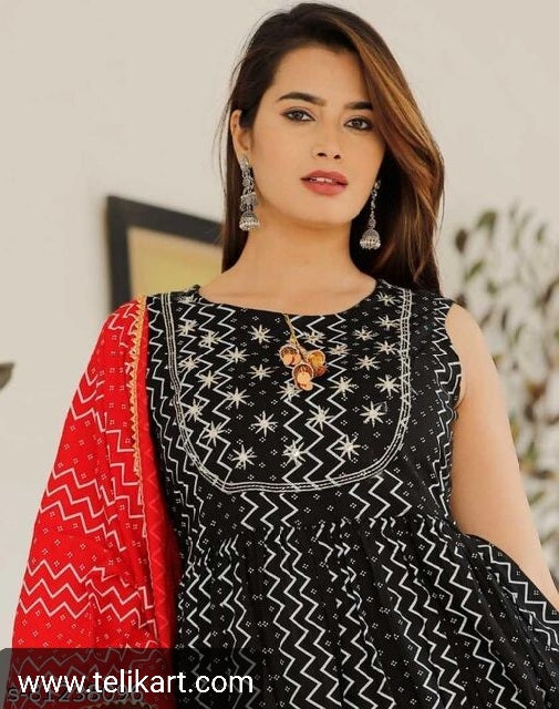 Sensational Kurta With Dupatta And Sharara