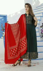 Load image into Gallery viewer, Women&#39;s Mulmul Printed Long Kurta Sets.
