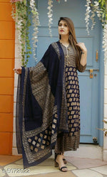 Load image into Gallery viewer, Women&#39;s Mulmul Printed Long Kurta Sets.
