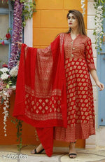 Load image into Gallery viewer, Women&#39;s Mulmul Printed Long Kurta Sets.
