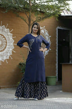 Load image into Gallery viewer, Trendy Women Kurta Set.
