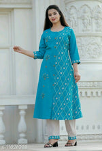 Load image into Gallery viewer, Kashvi Drishya Women Kurta Sets.
